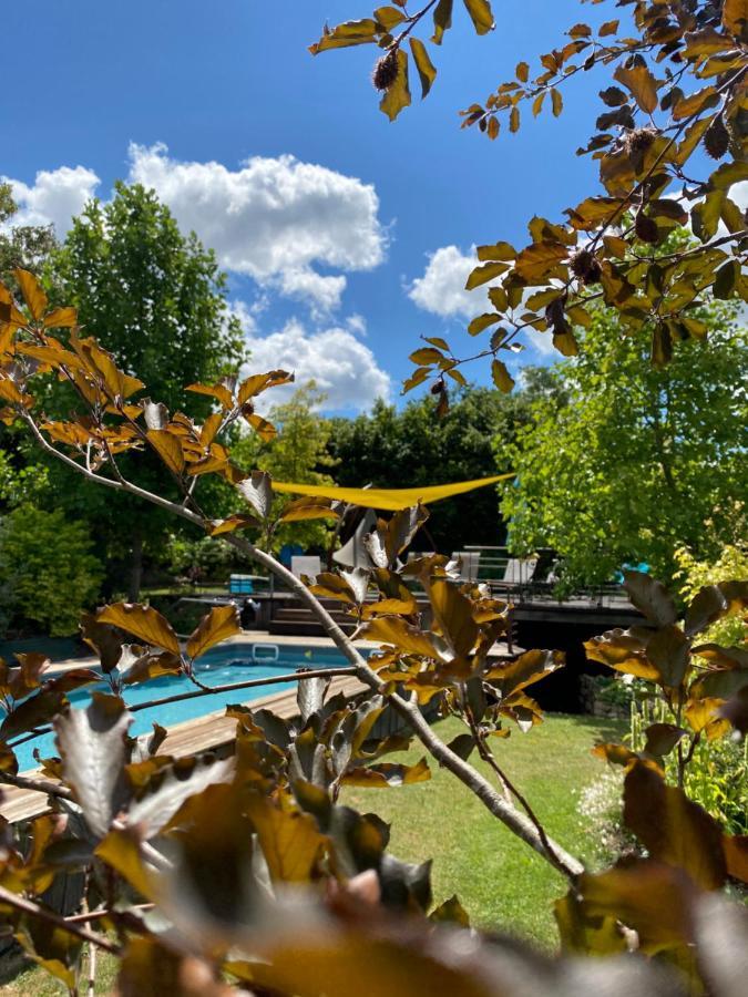L'ecole Des Garcons Bed & Breakfast Maigne
